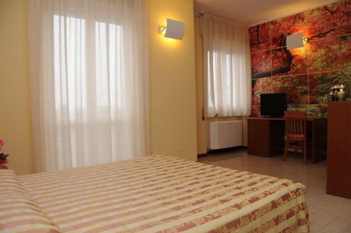 Hotel Industria Brescia Zimmer foto